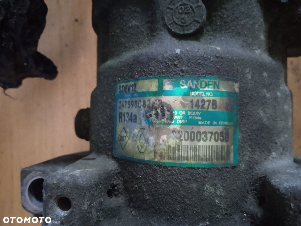 Sprężarka Klimatyzacji Renault Clio II 8200037058 - 3
