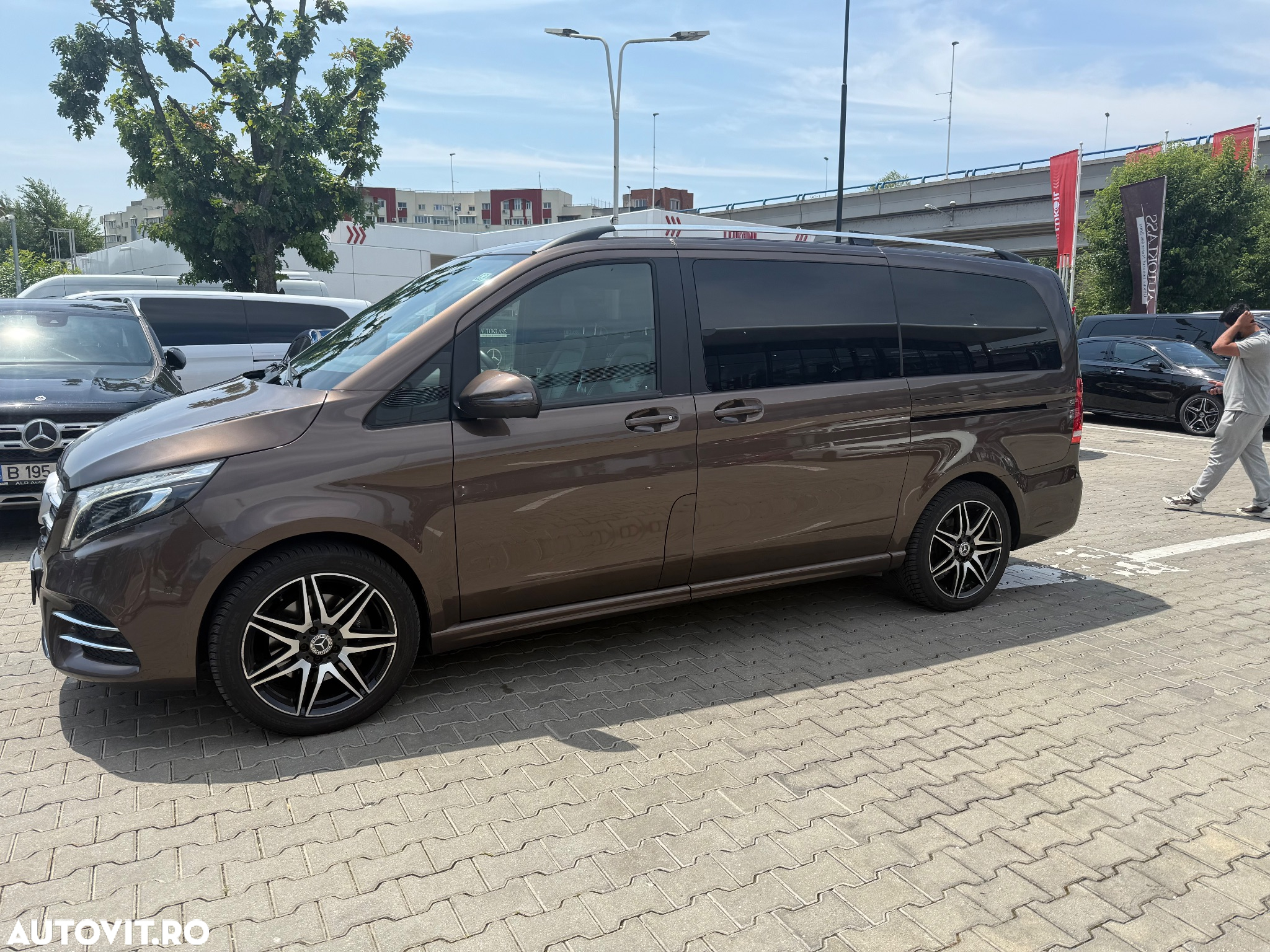 Mercedes-Benz V 250 d lang 4Matic 7G-TRONIC Exclusive Edition - 5