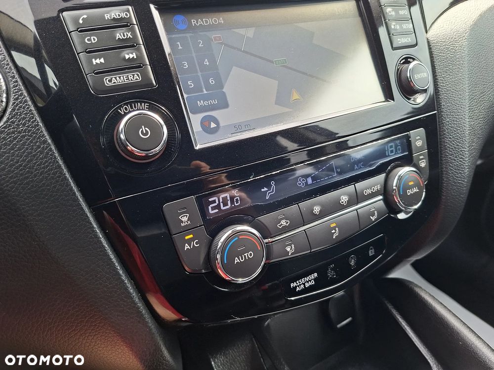 Nissan Qashqai 1.6 DCi ALL-MODE 4x4i TEKNA - 25