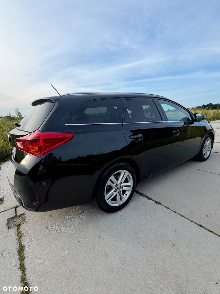 Toyota Auris 1.6 Active - 3