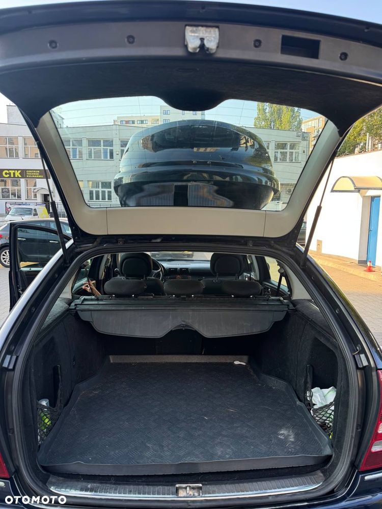 Mercedes-Benz Klasa C 220 CDI Automatik Classic - 9