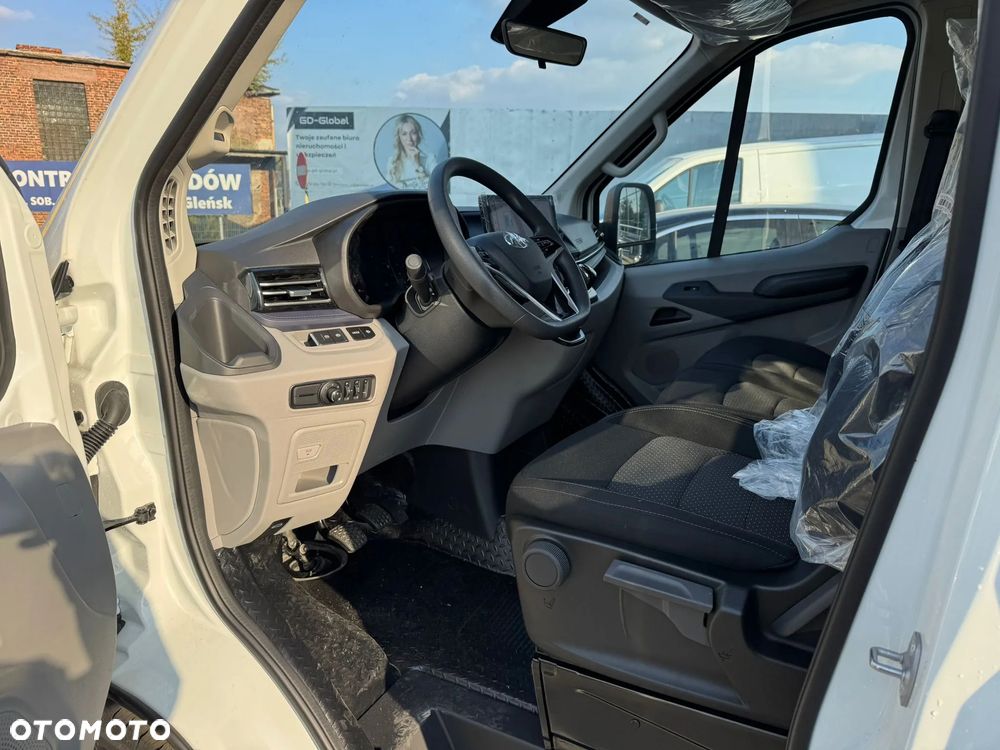 Maxus Deliver 9 - 18