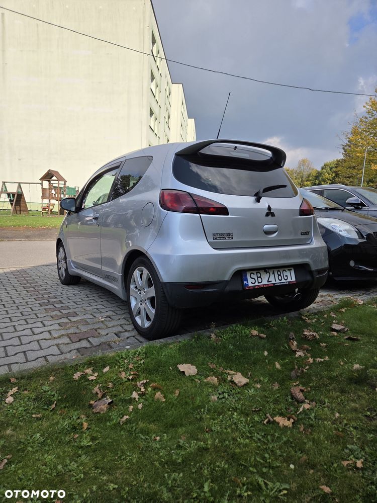 Mitsubishi Colt 2012 photo 4