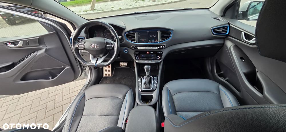 Hyundai IONIQ 1.6 GDI Premium - 38
