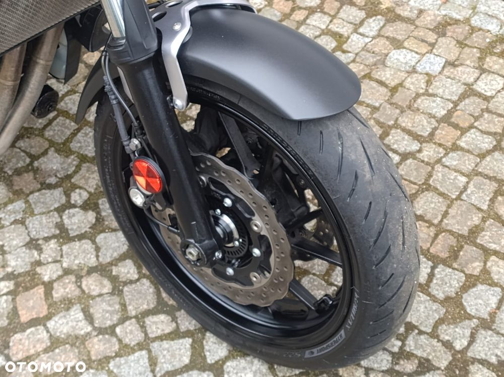 Yamaha XSR - 7