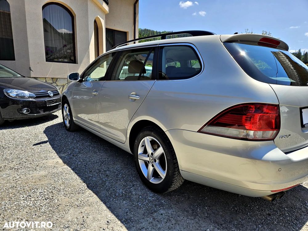 Volkswagen Golf 2.0 TDI DPF Highline - 14