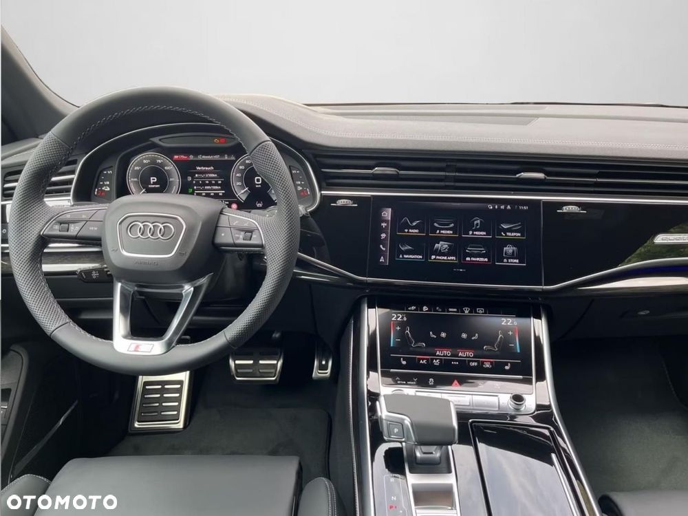 Audi Q8 - 7