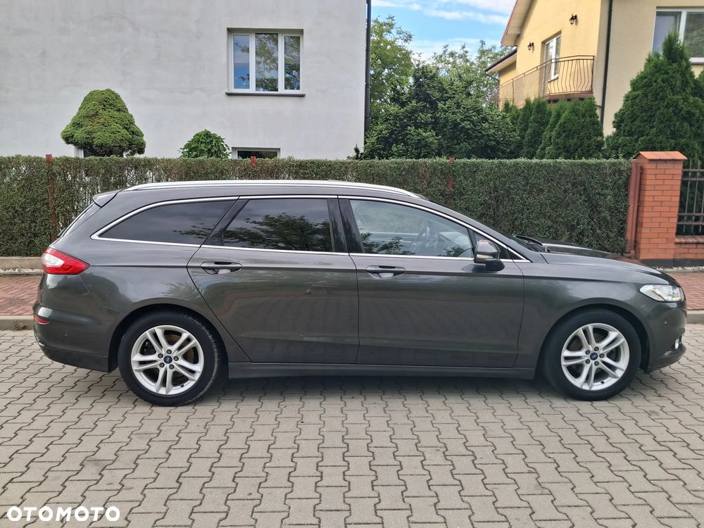 Ford Mondeo 2.0 EcoBlue Titanium - 13