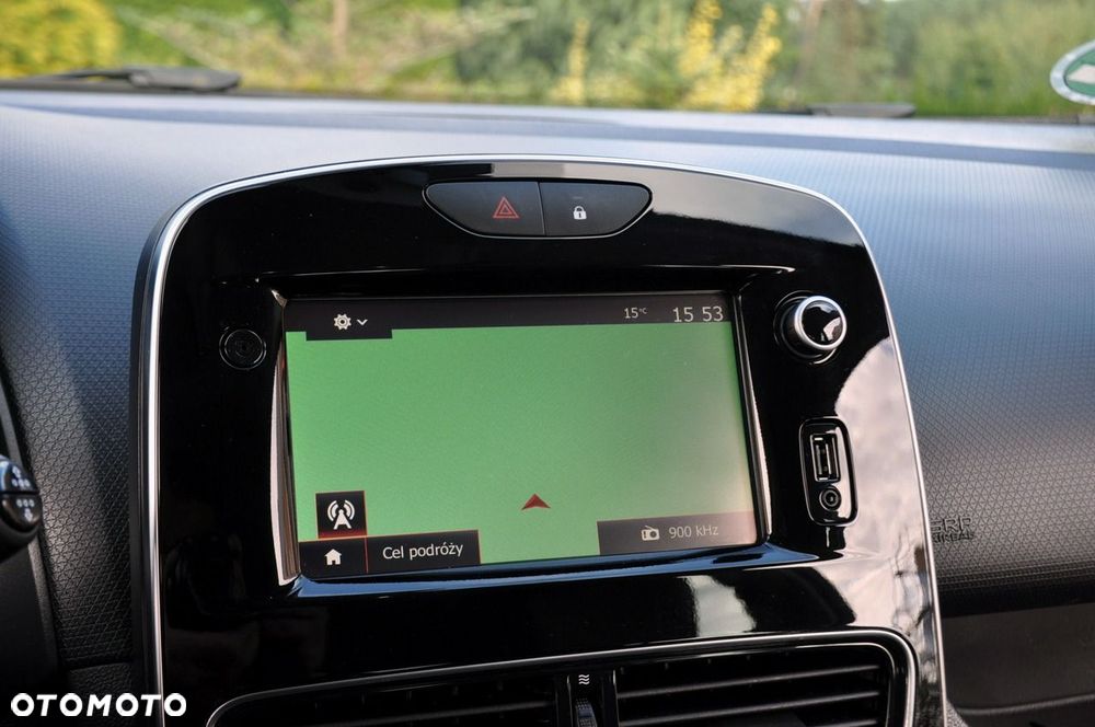 Renault Clio - 31