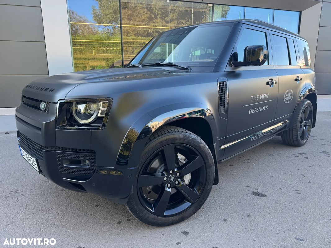 Land Rover Defender - 1