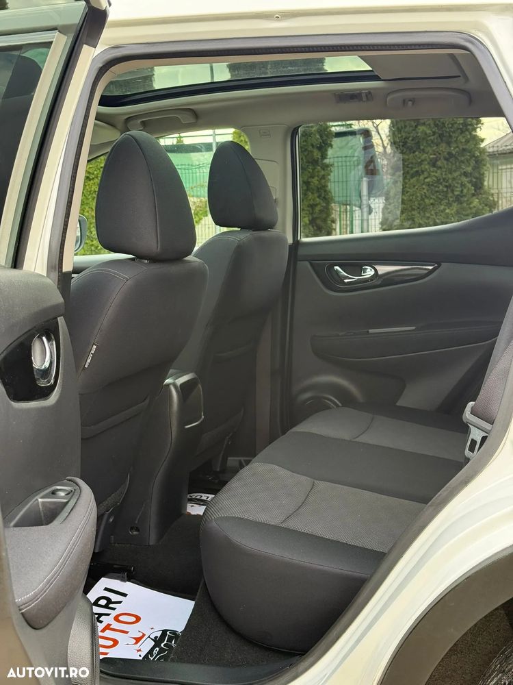 Nissan Qashqai 1.5 DCI N-Connecta - 9