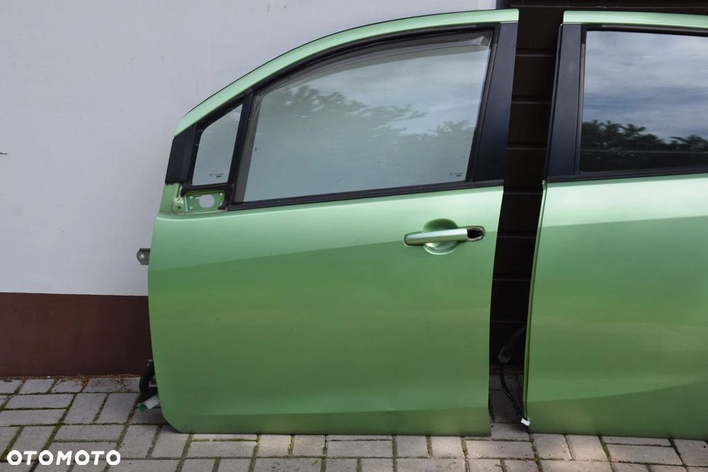 Opel Agila B II 08-15 Drzwi lewe przednie lewy przód zielone ZJD ZJDB w kolor - 1