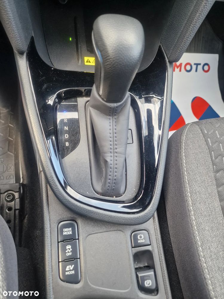 Toyota Yaris Cross Hybrid 1.5 Style AWD - 26