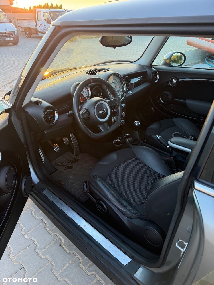 MINI Cooper S - 7