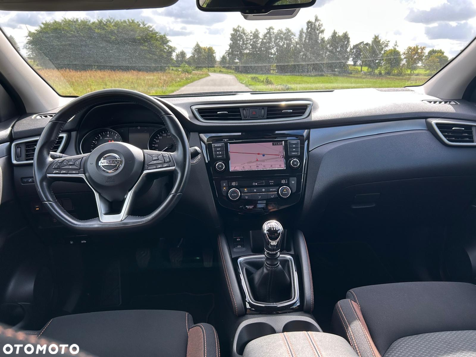 Nissan Qashqai 1.3 DIG-T TEKNA - 4