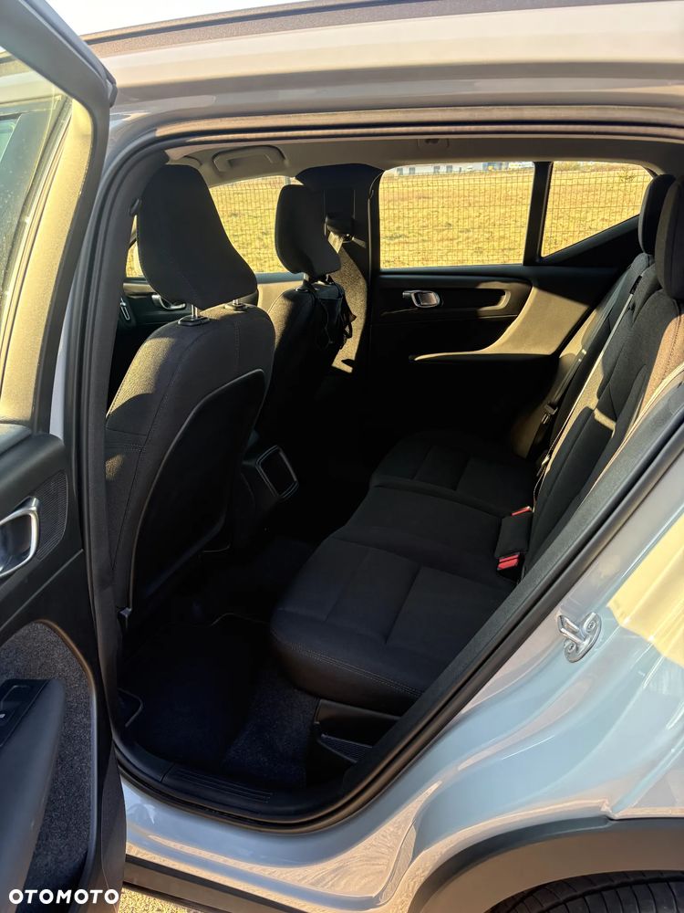 Volvo XC 40 T2 Core - 13