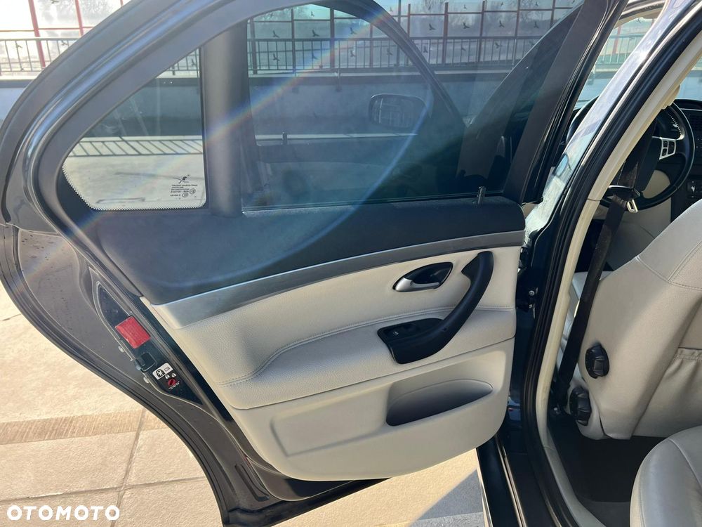 Saab 9-3 2.0T Aero - 20