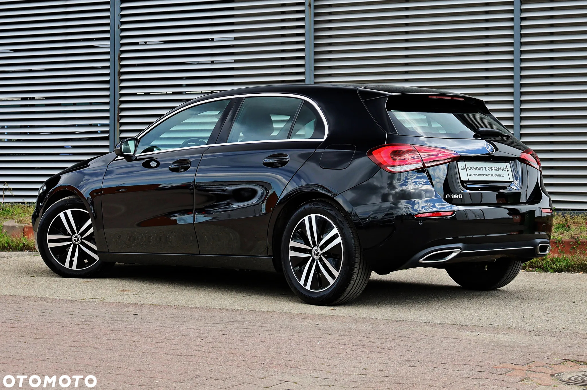 Mercedes-Benz Klasa A 180 Style 7G-DCT - 8