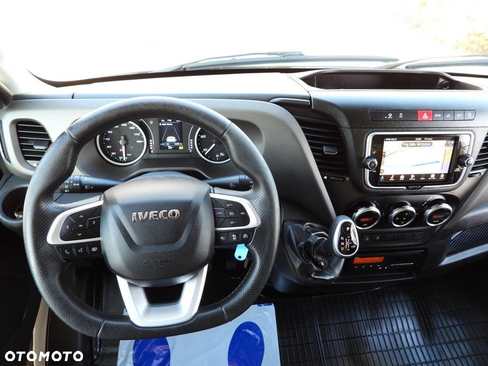 Iveco DAILY 70C18 PLANDEKA WINDA 16 PALET WEBASTO TEMPOMAT NAWIGACJA LEDY PNEUMATYKA AUTOMAT HI-MATIC BLIŹNIACZE KOŁA KLIMATYZACJA  180KM - 31