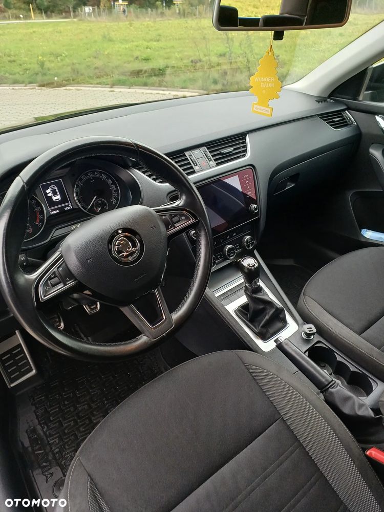 Skoda Octavia - 15