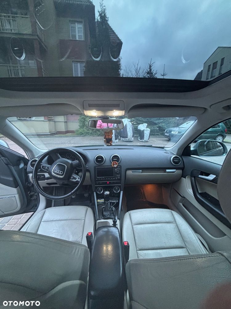 Audi A3 Sportback 2.0 TDI DPF Ambiente - 6