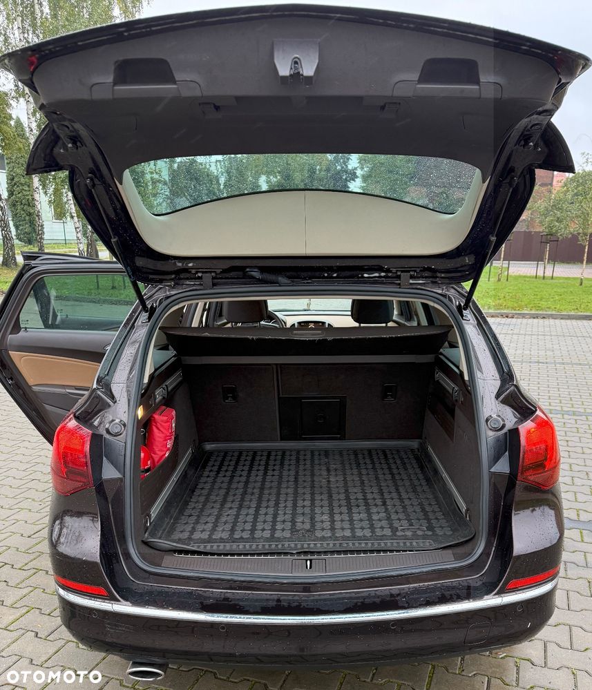 Opel Astra IV 2.0 CDTI Cosmo - 7