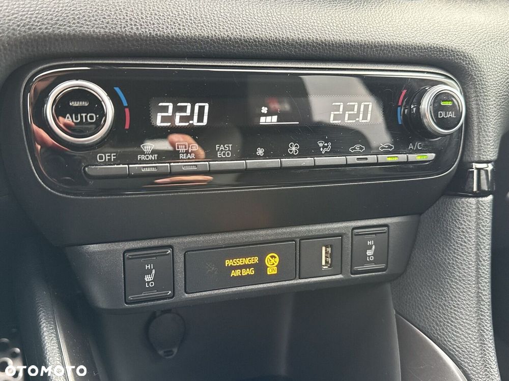 Toyota Yaris - 28