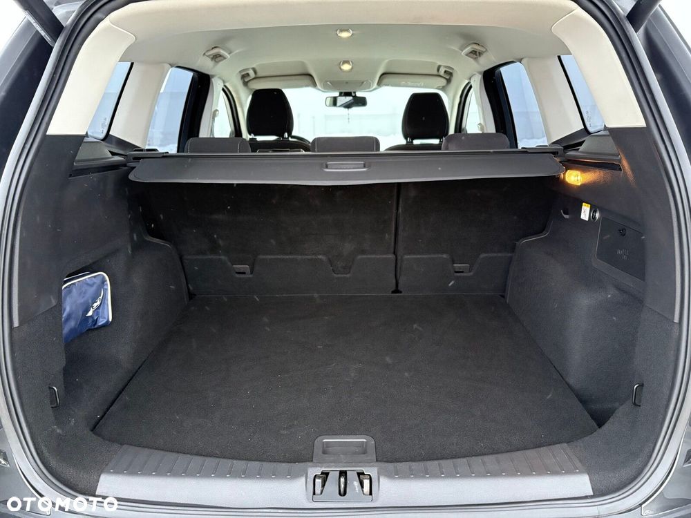 Ford Kuga - 18