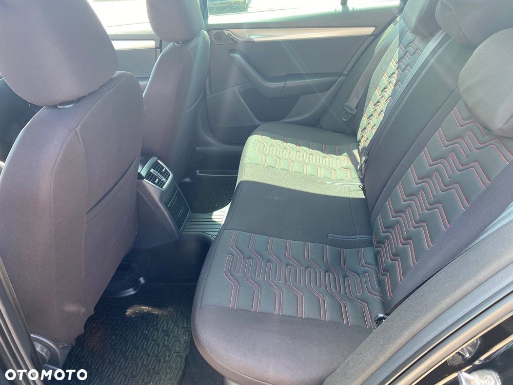 Skoda Octavia 1.6 TDI Ambition - 11