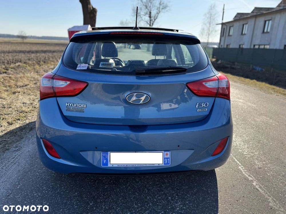 Hyundai i30 1.6 CRDi Premium - 8