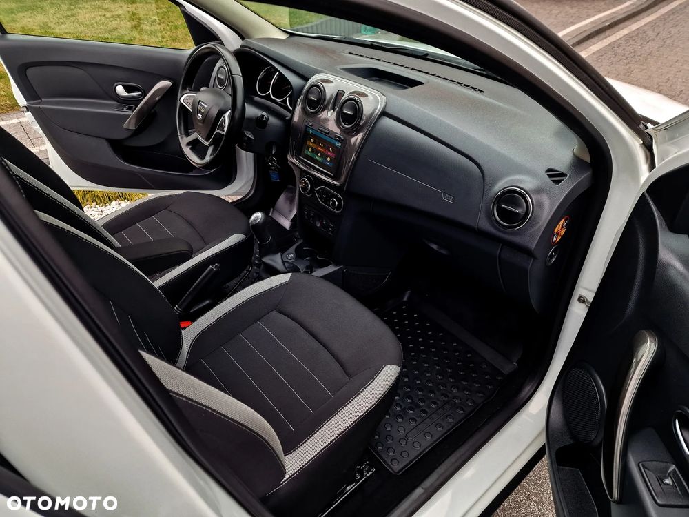 Dacia Sandero Stepway 0.9 TCe Laureate S&S - 16