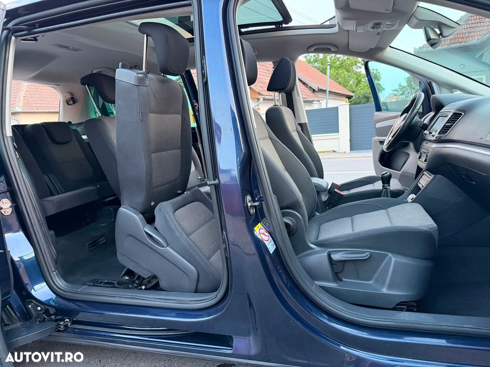 Volkswagen Sharan 2.0 TDI 4MOTION BlueMotion Technology Comfortline - 4