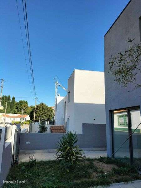 Moradias Isoladas T4 Novas Arquitetura Moderna Aguada de Cima Águeda - Grande imagem: 5/9
