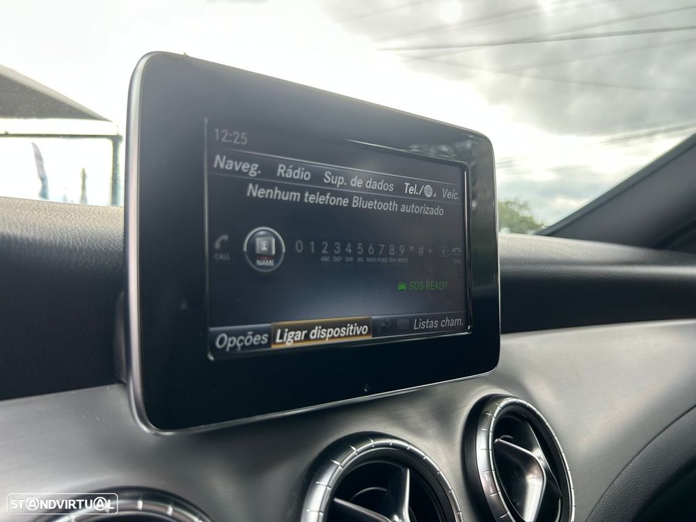 Mercedes-Benz CLA 200 - 39