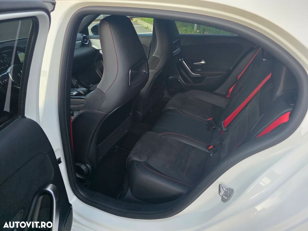 Mercedes-Benz A 250 - 13