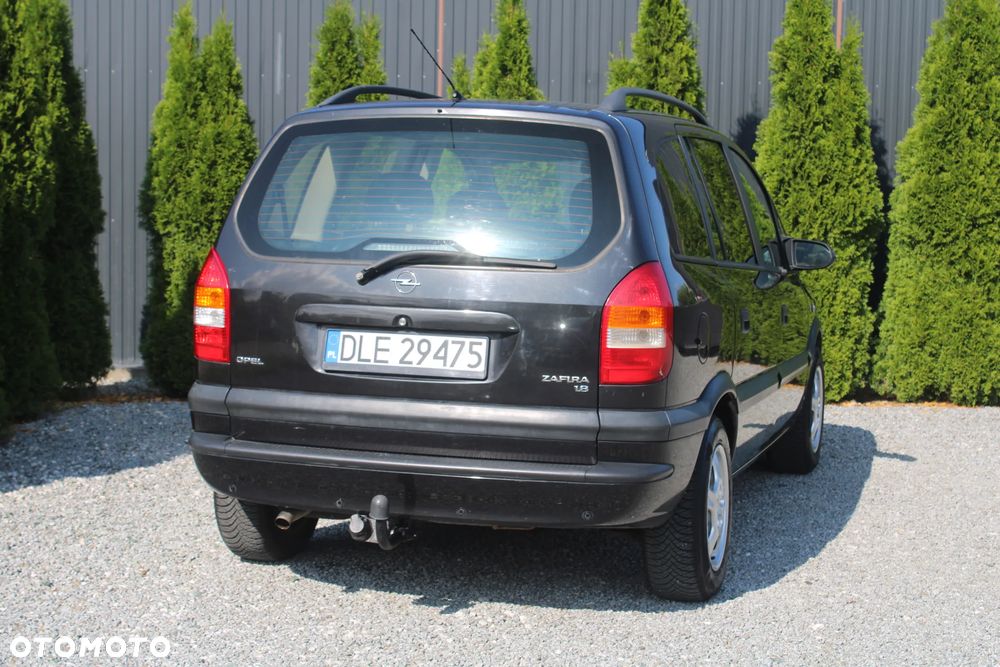 Opel Zafira 1.8 Njoy - 15