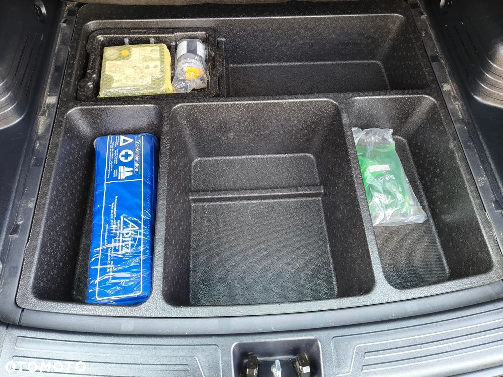 Hyundai ix35 1.6 2WD Fifa World Cup Edition - 30