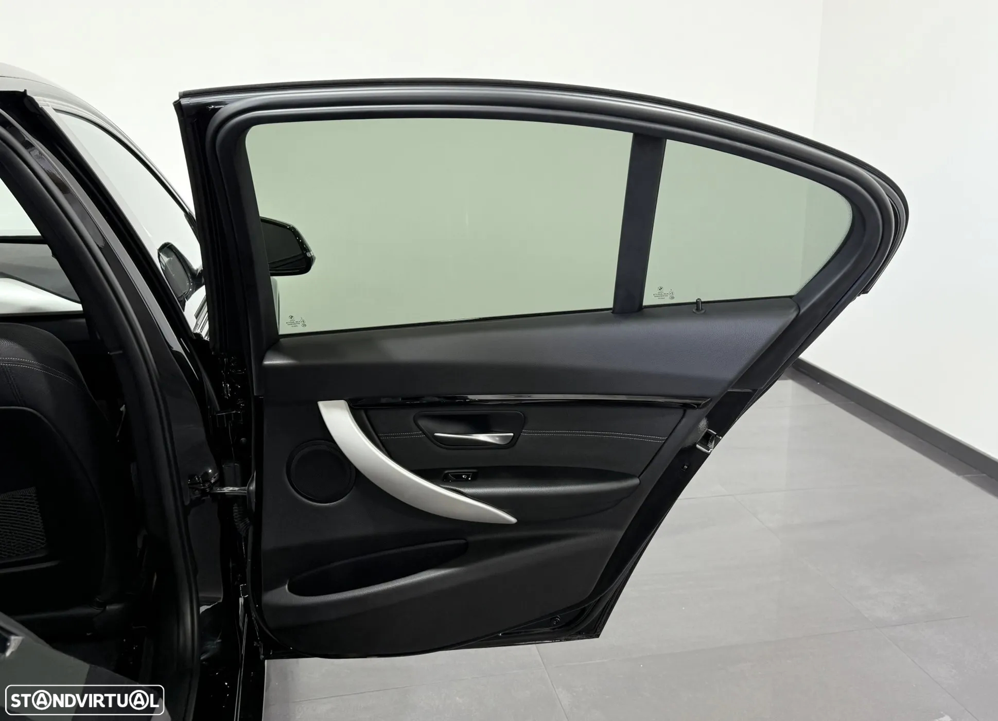 BMW 330 e iPerformance Line Sport - 49