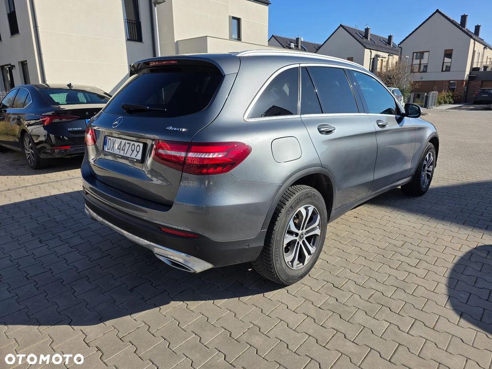 Mercedes-Benz Glc 2017 photo 3