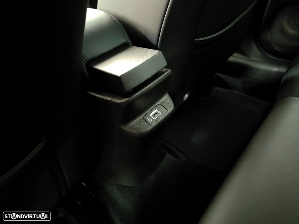 Jeep Avenger 54 kWh Altitude - 42