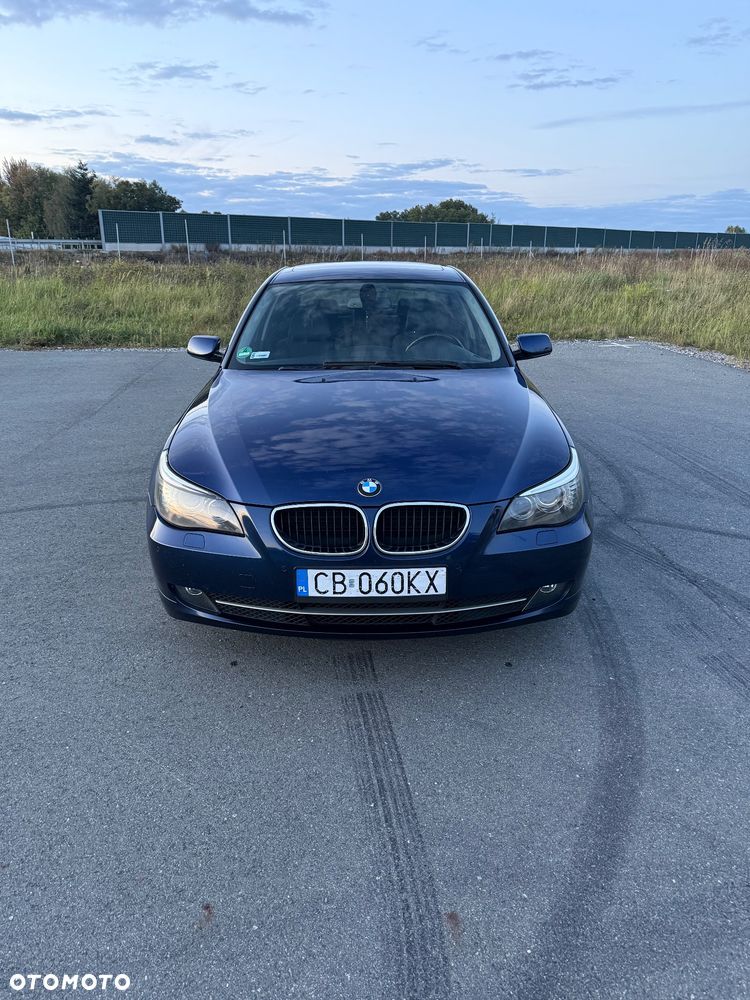 BMW Seria 5 520d - 4