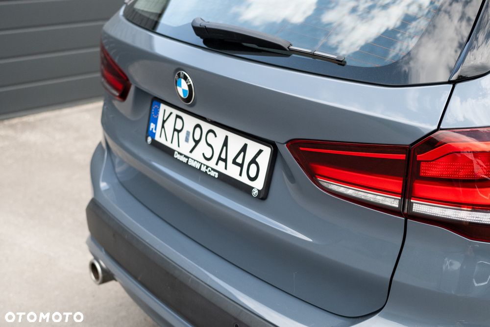 BMW X1 sDrive18i Advantage - 18