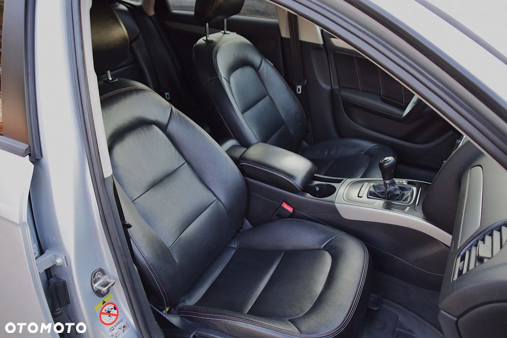 Audi A4 Limousine 1.8 TFSI Attraction - 29