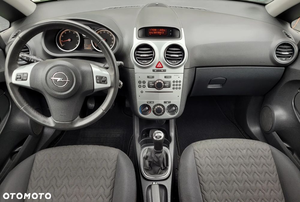 Opel Corsa 1.4 16V Active - 9