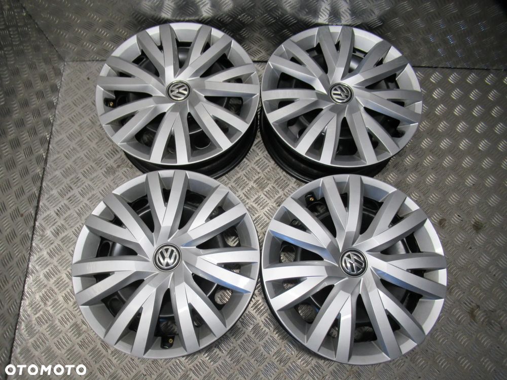 Felgi Vw Passat T-Rock Tiguan Touran Golf Caddy 6Jx16 et48 5x112 5Q0 - 1
