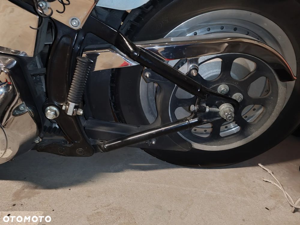 Harley-Davidson Bad Boy - 5