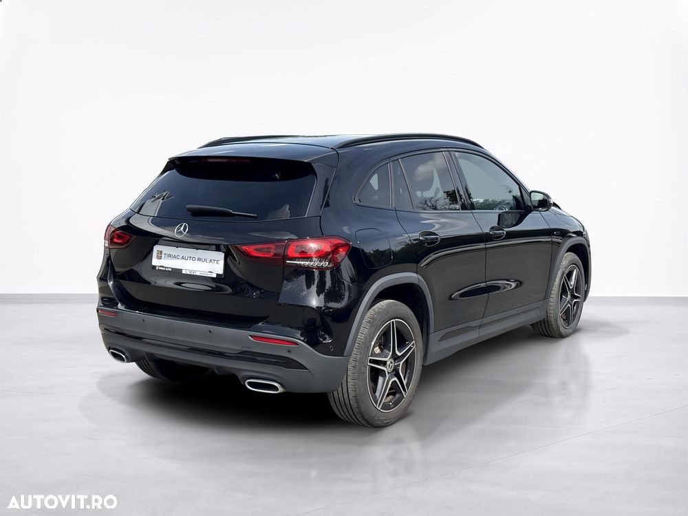 Mercedes-Benz GLA 250 e - 7