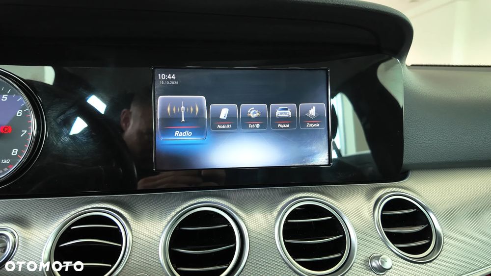 Mercedes-Benz Klasa E 200 T 9G-TRONIC Avantgarde - 35
