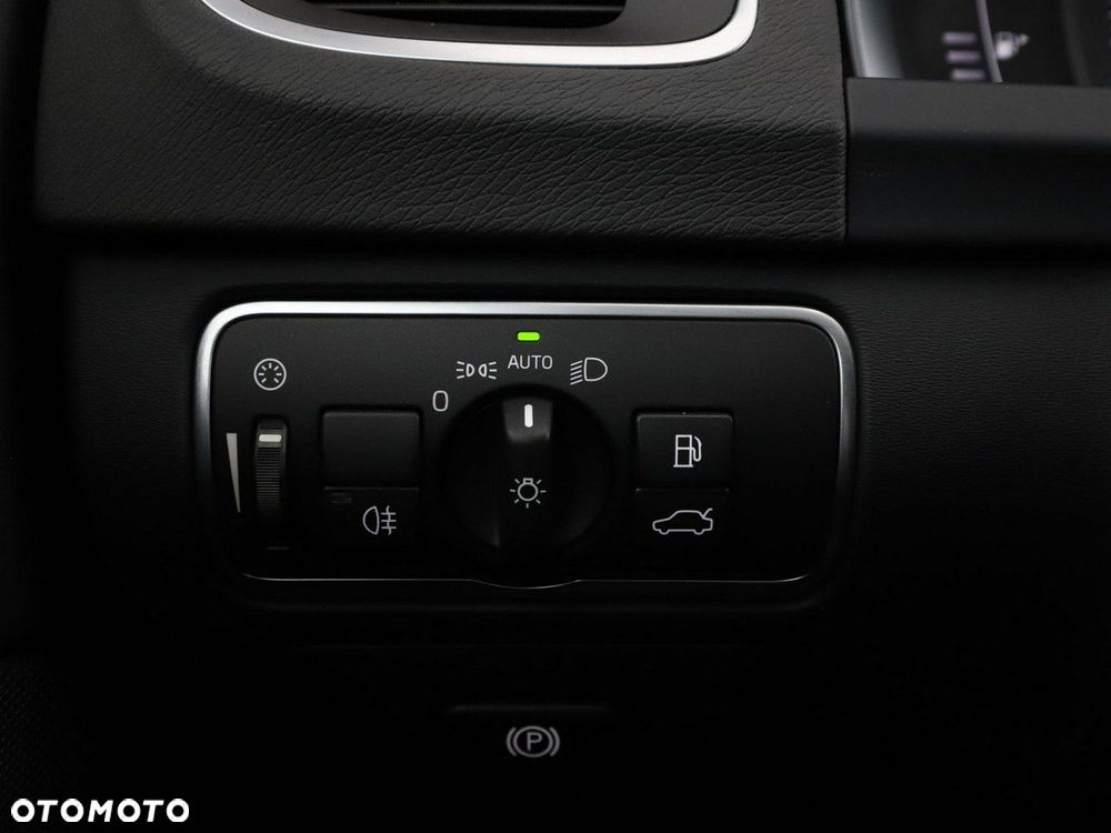 Volvo V60 D3 Geartronic Linje Business - 31