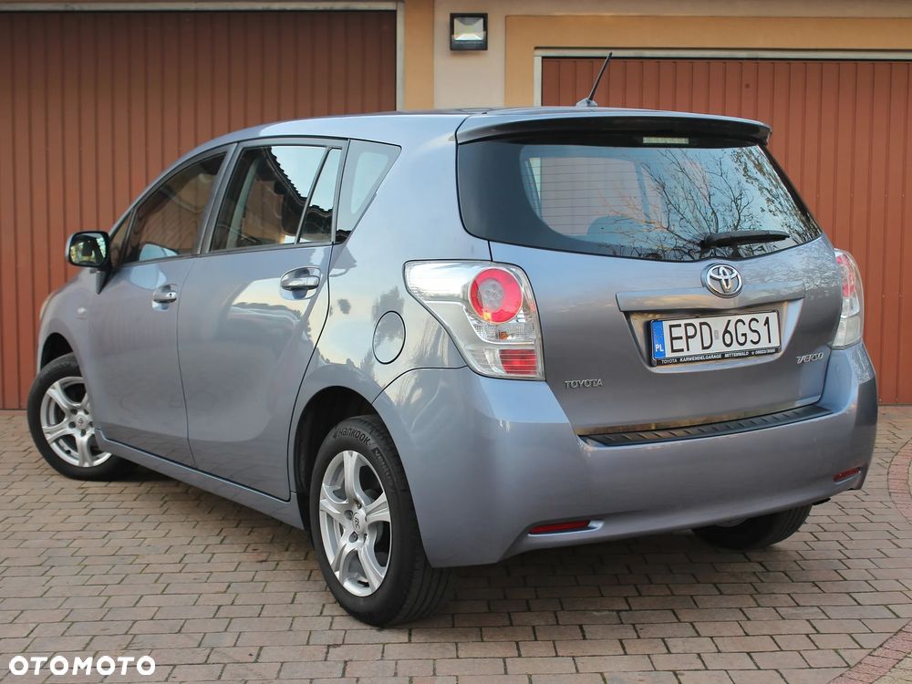 Toyota Verso 1.6 Life - 16